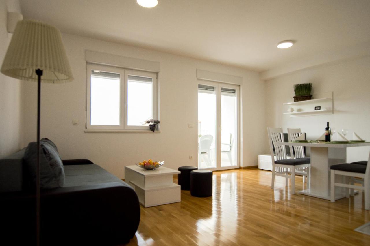 Apartments Mattea Makarska Exterior foto