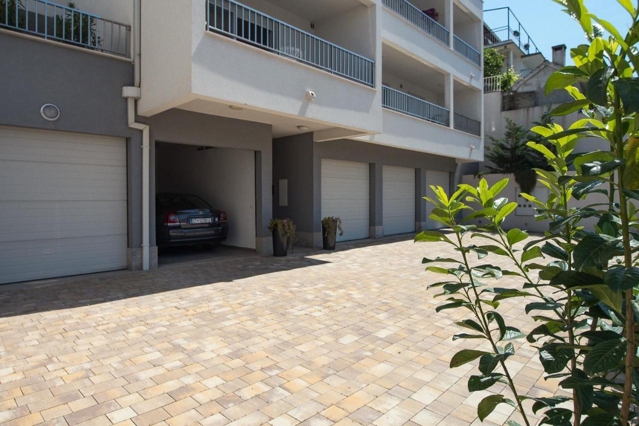 Apartments Mattea Makarska Exterior foto